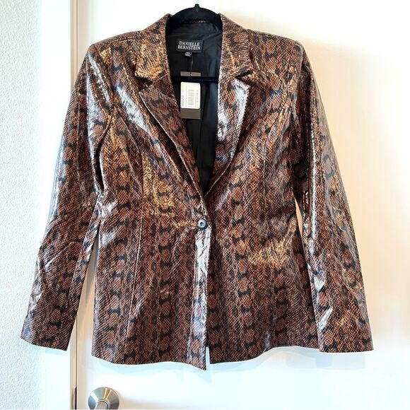 NWT WeWoreWhat Danielle Bernstein Faux Leather Snake Skin Button Down Blazer XS - Picture 3 of 8
